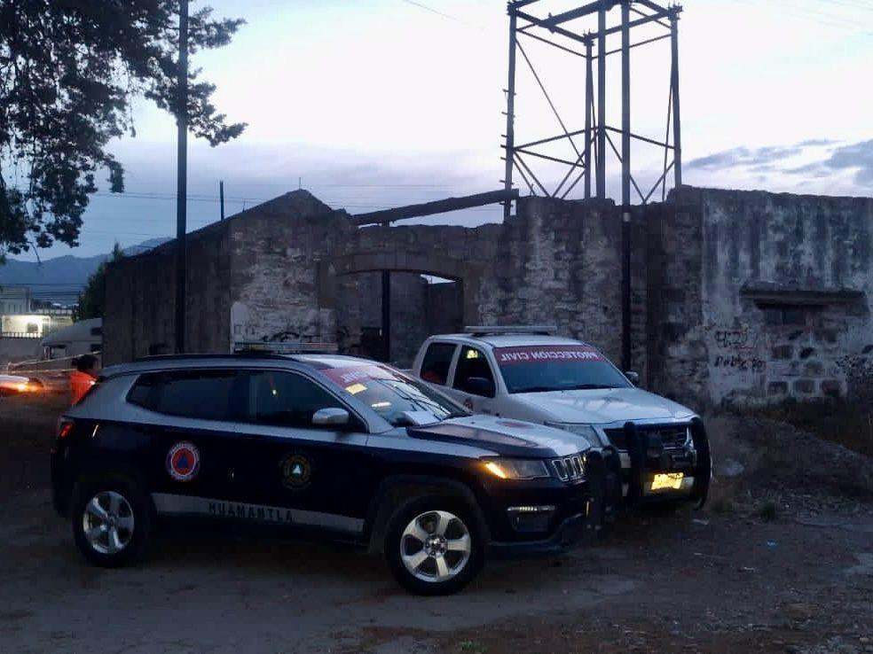 Apoya Protección Civil y Policía de Huamantla en búsqueda de posibles restos humanos en un pozo